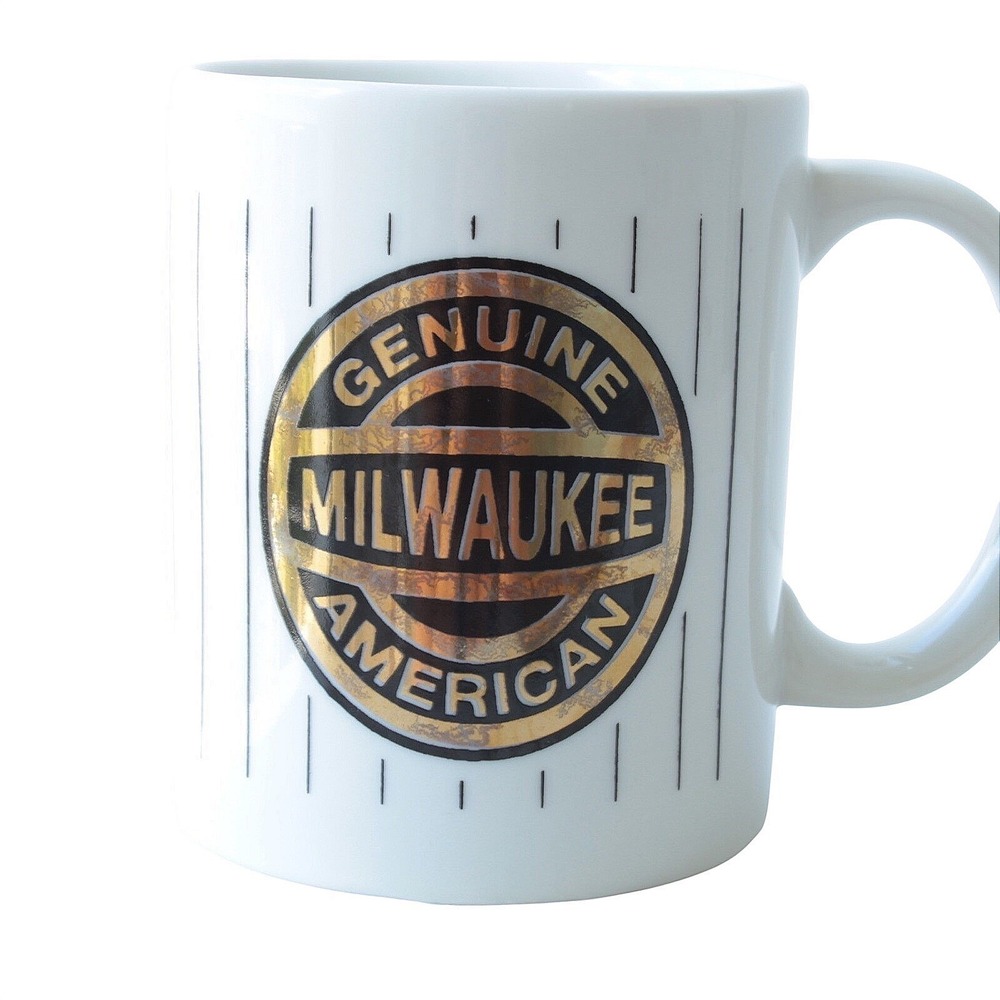 Vintage Milwaukee American Genuine Beer Coffee Mug White With Gold Trim‎